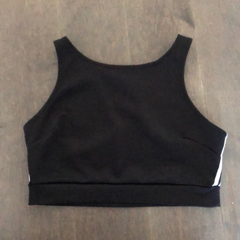 Black crop top